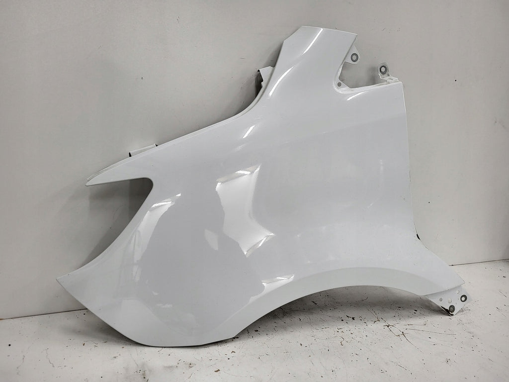 Kotflügel Mercedes-Benz Sprinter 6655444332211 Vorne Links Zum Streichen