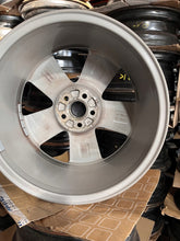 Load image into Gallery viewer, 1x Alufelge 17 Zoll 7.5" 5x100 6R0601025P VW I Rim Wheel FEL5564628497hs