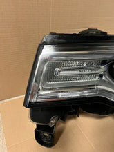 Laden Sie das Bild in den Galerie-Viewer, Frontscheinwerfer Jeep Grand Cherokee Wk2 68289239AH Xenon Links Headlight SCH7909888947ht