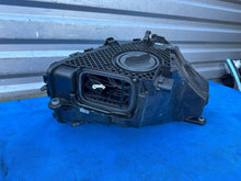 Laden Sie das Bild in den Galerie-Viewer, Frontscheinwerfer Mercedes-Benz Glc A2539066303 Links Scheinwerfer Headlight SCH9123172161me