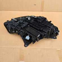 Laden Sie das Bild in den Galerie-Viewer, Frontscheinwerfer BMW 2 Active Tourer U06 5A42247-08 Links Headlight SCH4530748578sz