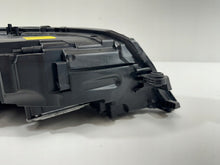 Load image into Gallery viewer, Frontscheinwerfer Skoda Octavia III 5E1941015D Links Scheinwerfer Headlight SCH8927815222au