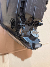 Laden Sie das Bild in den Galerie-Viewer, Frontscheinwerfer Seat Exeo 3R1941008 Rechts Scheinwerfer Headlight SCH1790468597xh