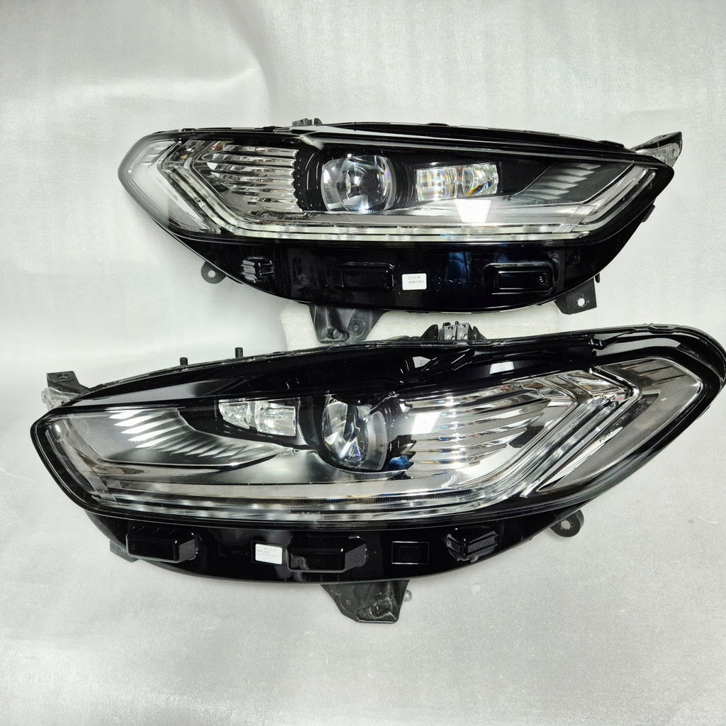 Frontscheinwerfer Ford Mondeo ES73-13D155-AH ES73-13D154-AE Ein Satz Headlight SCH2351675279hg
