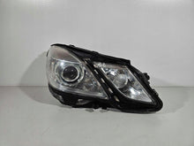 Laden Sie das Bild in den Galerie-Viewer, Frontscheinwerfer Mercedes-Benz W212 A2128200238 Xenon Rechts Headlight SCH9102974134ri