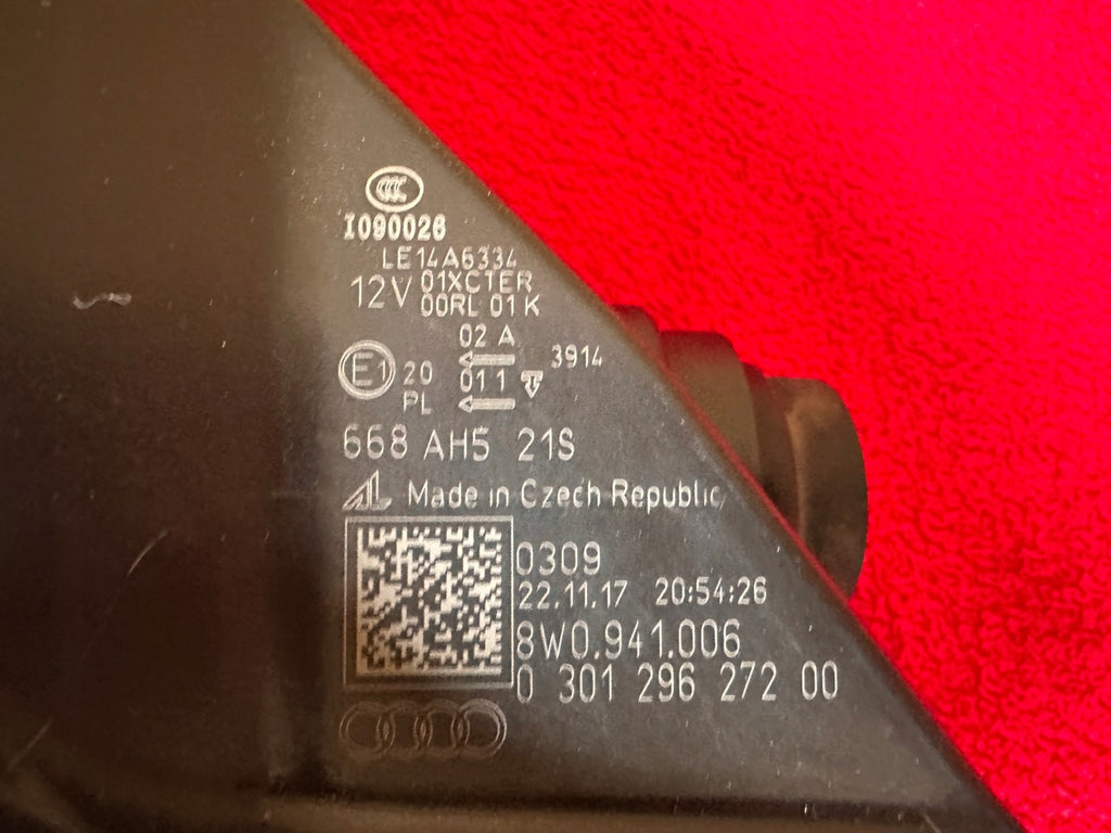 Frontscheinwerfer Audi A4 B9 8W0941006 Xenon Rechts Scheinwerfer Headlight SCH8961300663vu