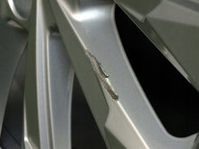 Laden Sie das Bild in den Galerie-Viewer, 1x Alufelge 18 Zoll 7.0&quot; 5x112 43ET Glanz Silber 83A601025 Audi Rim Wheel