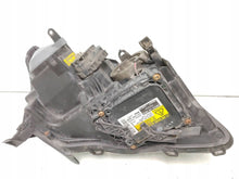 Laden Sie das Bild in den Galerie-Viewer, Frontscheinwerfer Toyota Avensis 10R022556 9922680008 D4S8596724010 Links SCH9653465267mf