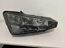 Laden Sie das Bild in den Galerie-Viewer, Frontscheinwerfer Skoda Scala 657941015 657941016 Ein Satz Headlight SCH9262067160pi