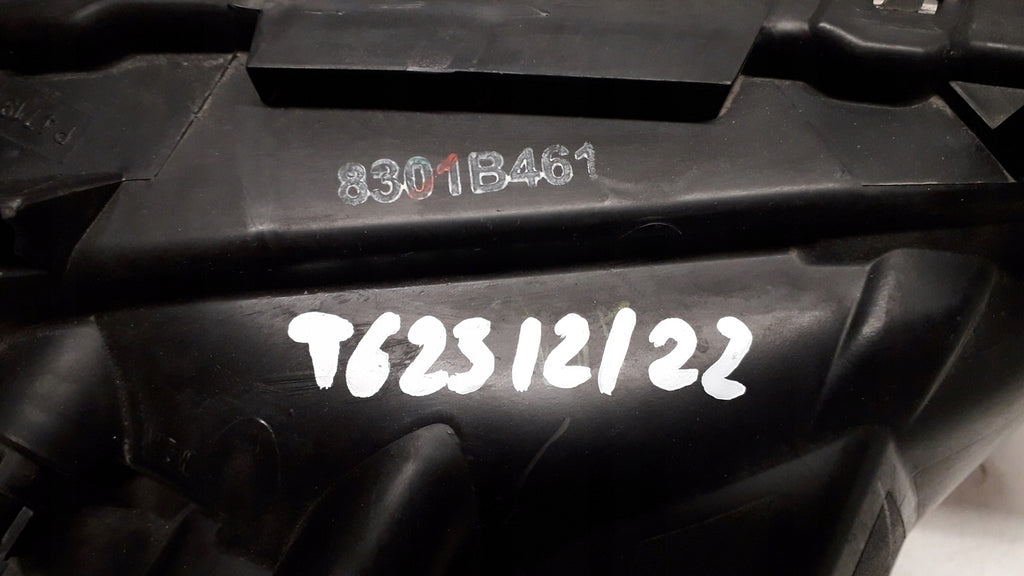 Frontscheinwerfer Mitsubishi L200 Links Scheinwerfer Headlight