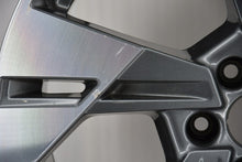 Load image into Gallery viewer, 1x Alufelge 20 Zoll 9.0" 5x112 38ET Glanz 4KE601025T Audi Mg Rim Wheel FEL3077558346rc