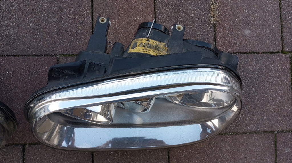 Frontscheinwerfer VW Golf IV 1J2941015D 1J2941018D Ein Satz Headlight SCH6393830696rh