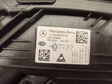 Laden Sie das Bild in den Galerie-Viewer, Frontscheinwerfer Mercedes-Benz W213 A2139066308 Full LED Rechts Headlight SCH1399786229ye
