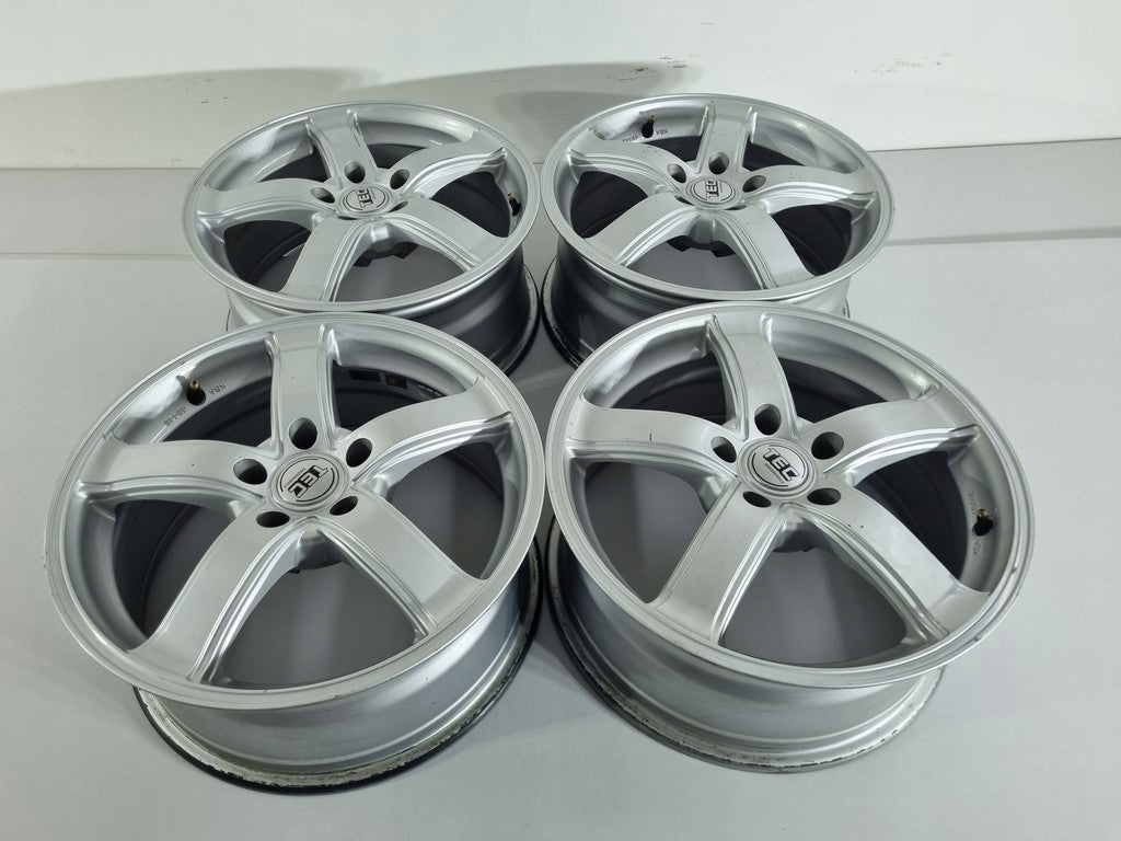 4x Alufelge 17 Zoll 7.5" 5x112 38ET Glanz Silber Audi Rim Wheel FEL9627765818vy