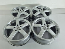 Laden Sie das Bild in den Galerie-Viewer, 4x Alufelge 17 Zoll 7.5" 5x112 38ET Glanz Silber Audi Rim Wheel FEL9627765818vy