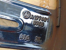 Laden Sie das Bild in den Galerie-Viewer, 1x Alufelge 18 Zoll 7.5" 5x112 49ET Glanz Schwarz A1774010700 Mercedes-Benz W177 FEL2698960961gf