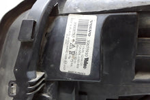 Laden Sie das Bild in den Galerie-Viewer, Frontscheinwerfer Volvo Xc90 I 30655910 Xenon Ein Stück (Rechts oder Links)