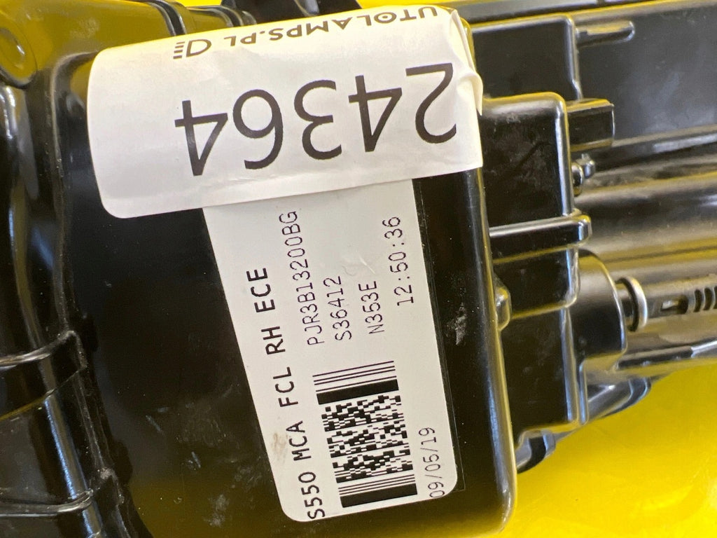 Frontscheinwerfer Ford PJR3B13200BG LED Rechts Scheinwerfer Headlight SCH7732713448in