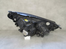 Laden Sie das Bild in den Galerie-Viewer, Frontscheinwerfer Toyota 4 IV LED Links Scheinwerfer Headlight