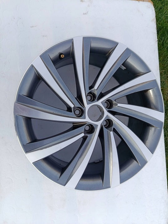 1x Alufelge 18 Zoll 5E3601025A Skoda Octavia Iv Rim Wheel FEL5551719979dt