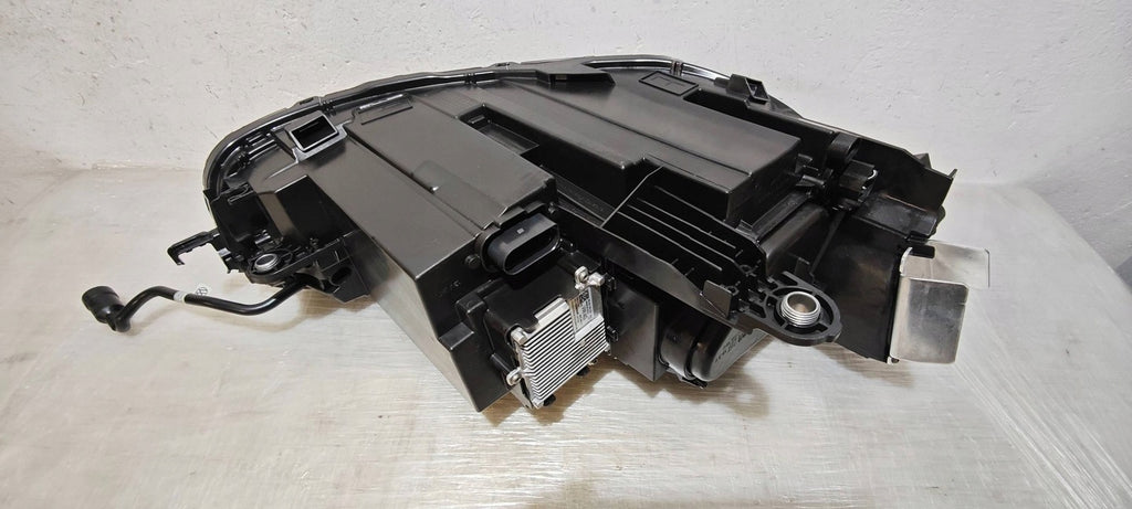 Frontscheinwerfer VW Passat 3J1941005 LED Links Scheinwerfer Headlight SCH9072109294ze