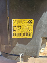 Load image into Gallery viewer, Frontscheinwerfer VW Touran 1T0941031K Xenon Links Scheinwerfer Headlight