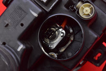 Laden Sie das Bild in den Galerie-Viewer, Frontscheinwerfer Saab 9-5 Xenon Links Scheinwerfer Headlight