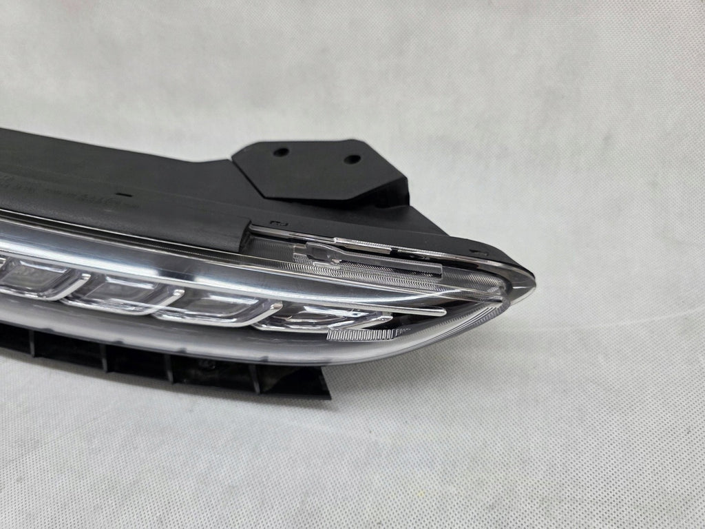 Frontscheinwerfer Hyundai Kona 92208J9000 Full LED Rechts Scheinwerfer Headlight SCH2409913313is