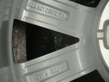 Laden Sie das Bild in den Galerie-Viewer, 1x Alufelge 16 Zoll 7.0&quot; 5x100 46ET Glanz Silber 5JA601025 Skoda Rim Wheel