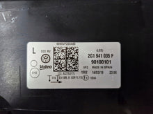 Laden Sie das Bild in den Galerie-Viewer, Frontscheinwerfer VW Polo 2G1941035F Links Scheinwerfer Headlight SCH8455305798sw