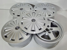 Laden Sie das Bild in den Galerie-Viewer, 4x Alufelge 16 Zoll 7.0" 5x112 35ET 8W0601025 Audi Rim Wheel FEL8154012201dk