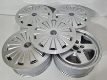 Laden Sie das Bild in den Galerie-Viewer, 4x Alufelge 16 Zoll 7.0" 5x112 35ET 8W0601025 Audi Rim Wheel FEL8154012201dk