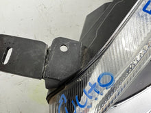 Laden Sie das Bild in den Galerie-Viewer, Frontscheinwerfer Ford Fiesta H1BB-13W029-AD H1BB-13W030-AD Vorderseite SCH2511293021wa