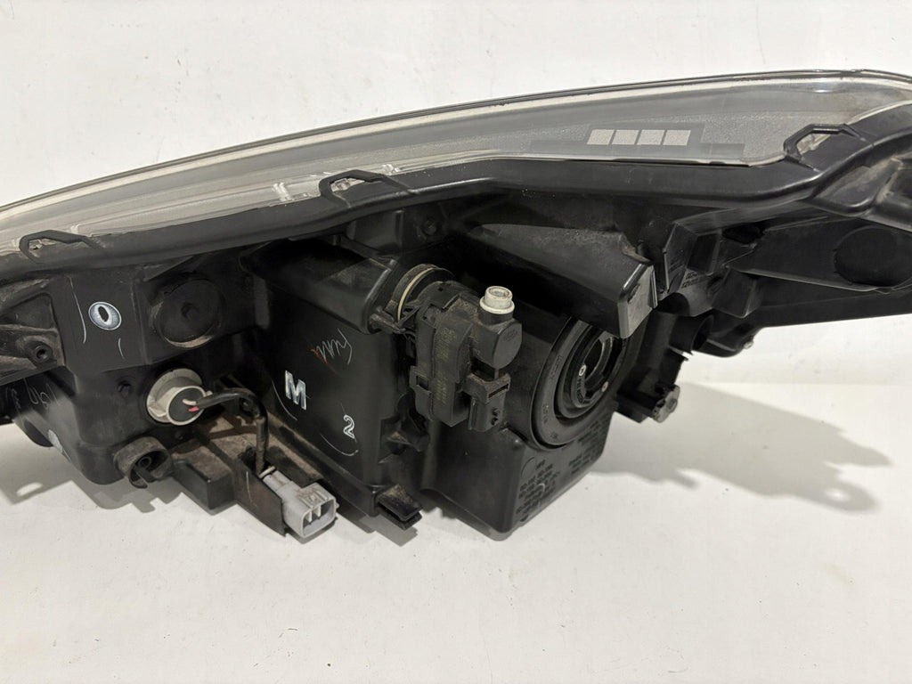 Frontscheinwerfer Toyota Yaris 0D-197 0D-198 0D-199 0D-200 III0D-197 LED Rechts SCH8453732592yv
