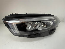 Laden Sie das Bild in den Galerie-Viewer, Frontscheinwerfer Mercedes-Benz W177 A1779064703 LED Rechts oder Links SCH2138608319rk