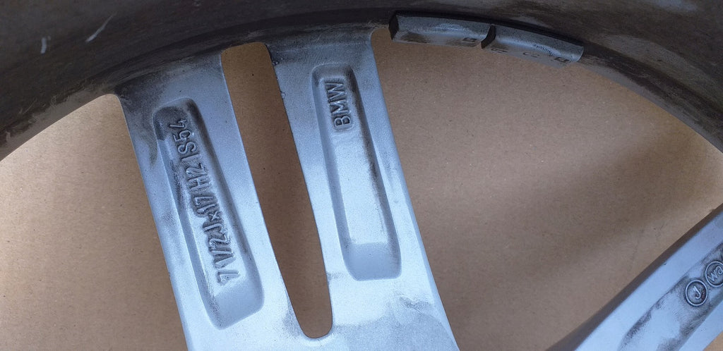 1x Alufelge 17 Zoll 7.5" 5x120 54ET 7848601 BMW 1 Rim Wheel