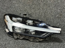 Laden Sie das Bild in den Galerie-Viewer, Frontscheinwerfer Volvo Xc60 II 32404706 Full LED Rechts Scheinwerfer Headlight