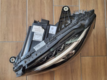 Laden Sie das Bild in den Galerie-Viewer, Frontscheinwerfer Mercedes-Benz W205 A2059062504 LED Links Headlight SCH4774048118dn