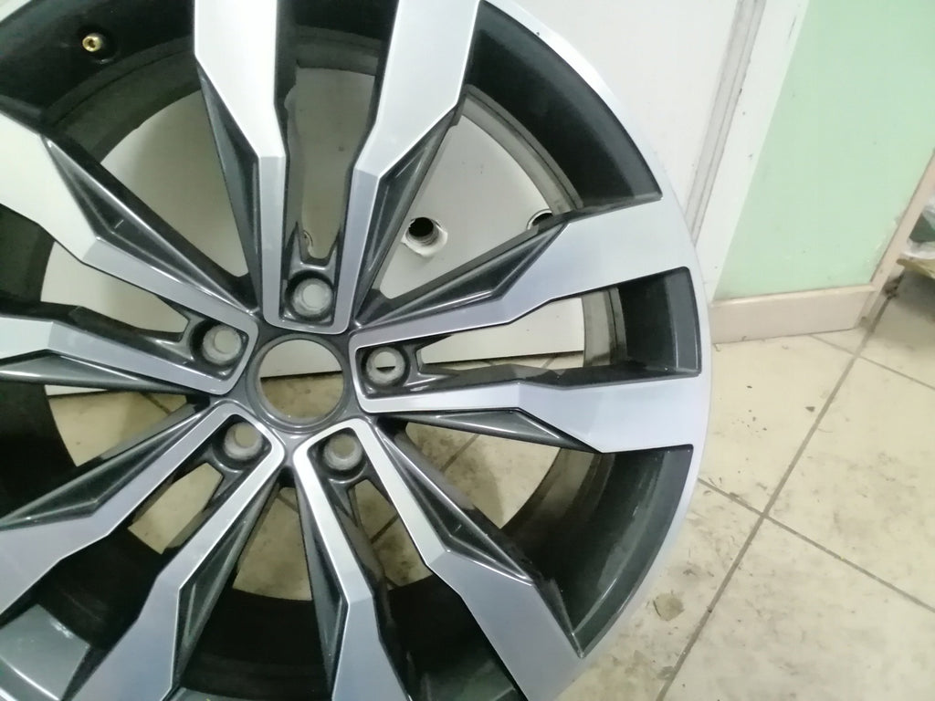 1x Alufelge 19 Zoll 8.0" 5x112 47ET 2GA601025AE VW T Cross Rim Wheel FEL5154580460sg