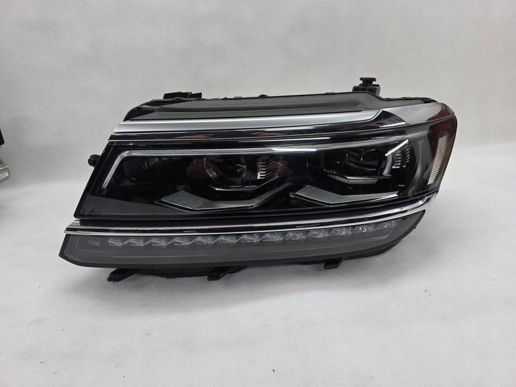 Frontscheinwerfer VW Tiguan 5NN941081C Links Scheinwerfer Headlight SCH8540325318zt