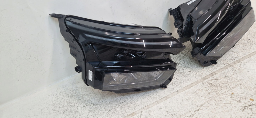 Frontscheinwerfer Skoda 5LB941009 LED Ein Stück (Rechts oder Links) Headlight SCH3851333661yz
