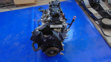 Laden Sie das Bild in den Galerie-Viewer, Motor Peugeot III Partner 9H05 1.6 EHDI 167TKm 2014 Diesel Engine Unkomplett