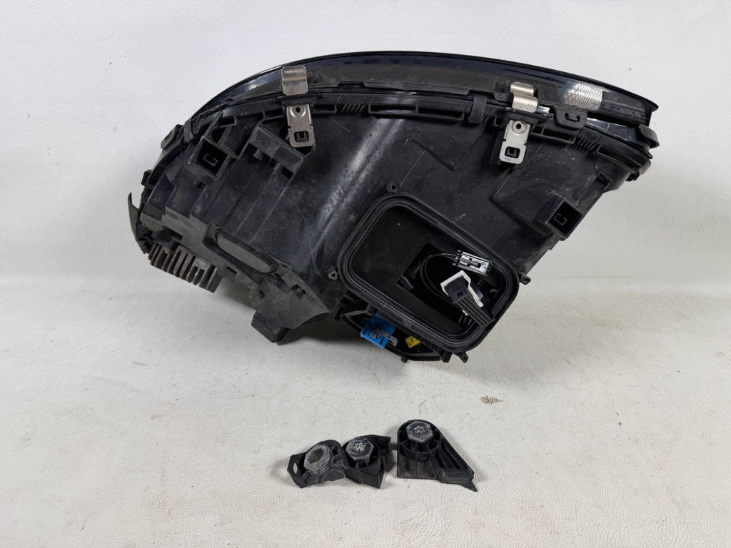 Frontscheinwerfer Mercedes-Benz W205 A2059063204 Rechts Scheinwerfer Headlight SCH9094593919ew