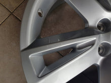 Laden Sie das Bild in den Galerie-Viewer, 4x Alufelge 17 Zoll 6.5" 5x100 48ET Glanz Silber 6F9601025E Seat Arona Rim Wheel FEL3257127964xs