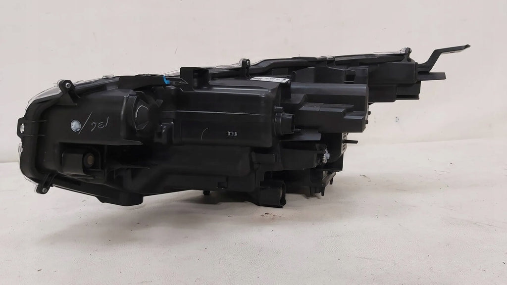 Frontscheinwerfer Toyota Yaris Cross Rechts Scheinwerfer Headlight SCH4715011523vt