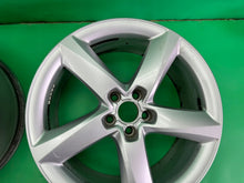 Laden Sie das Bild in den Galerie-Viewer, 4x Alufelge 19 Zoll 7.5" 5x112 29ET Glanz Silber 4H0601025C Audi A6 C7 Rim Wheel FEL2948370690rp