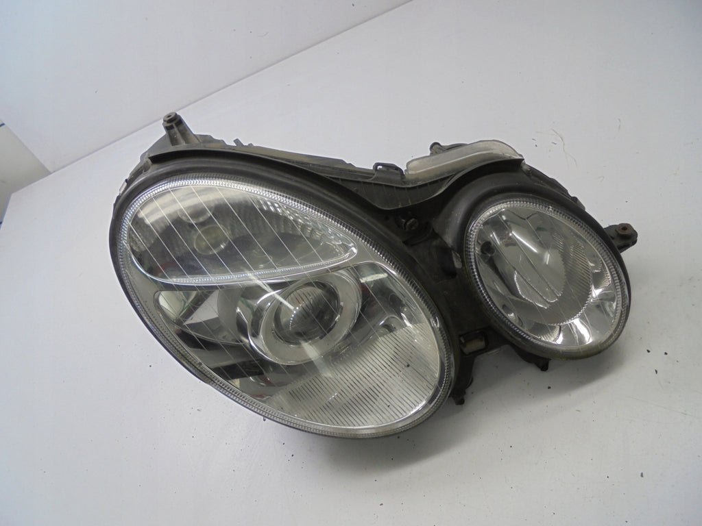 Frontscheinwerfer Mercedes-Benz W211 Rechts Scheinwerfer Headlight SCH9916068831zp