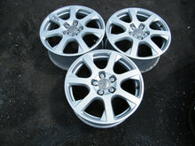 Load image into Gallery viewer, 1x Alufelge 17 Zoll 8.0&quot; 5x112 39ET Glanz Silber 8T0601025B Audi A5 A4 Rim Wheel