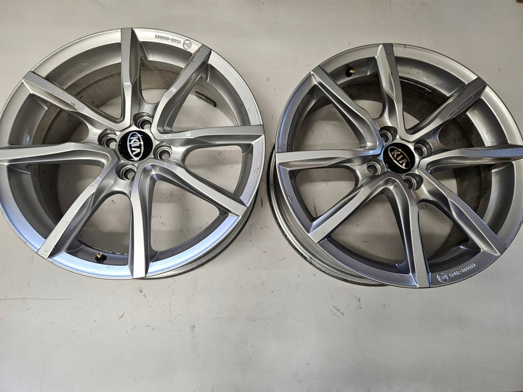 1x Alufelge 17 Zoll 6.5" 4x100 49ET Kia Stonic Rim Wheel
