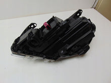 Load image into Gallery viewer, Frontscheinwerfer Mercedes-Benz W246 A2468201661 Xenon Rechts Headlight SCH7577980667ak